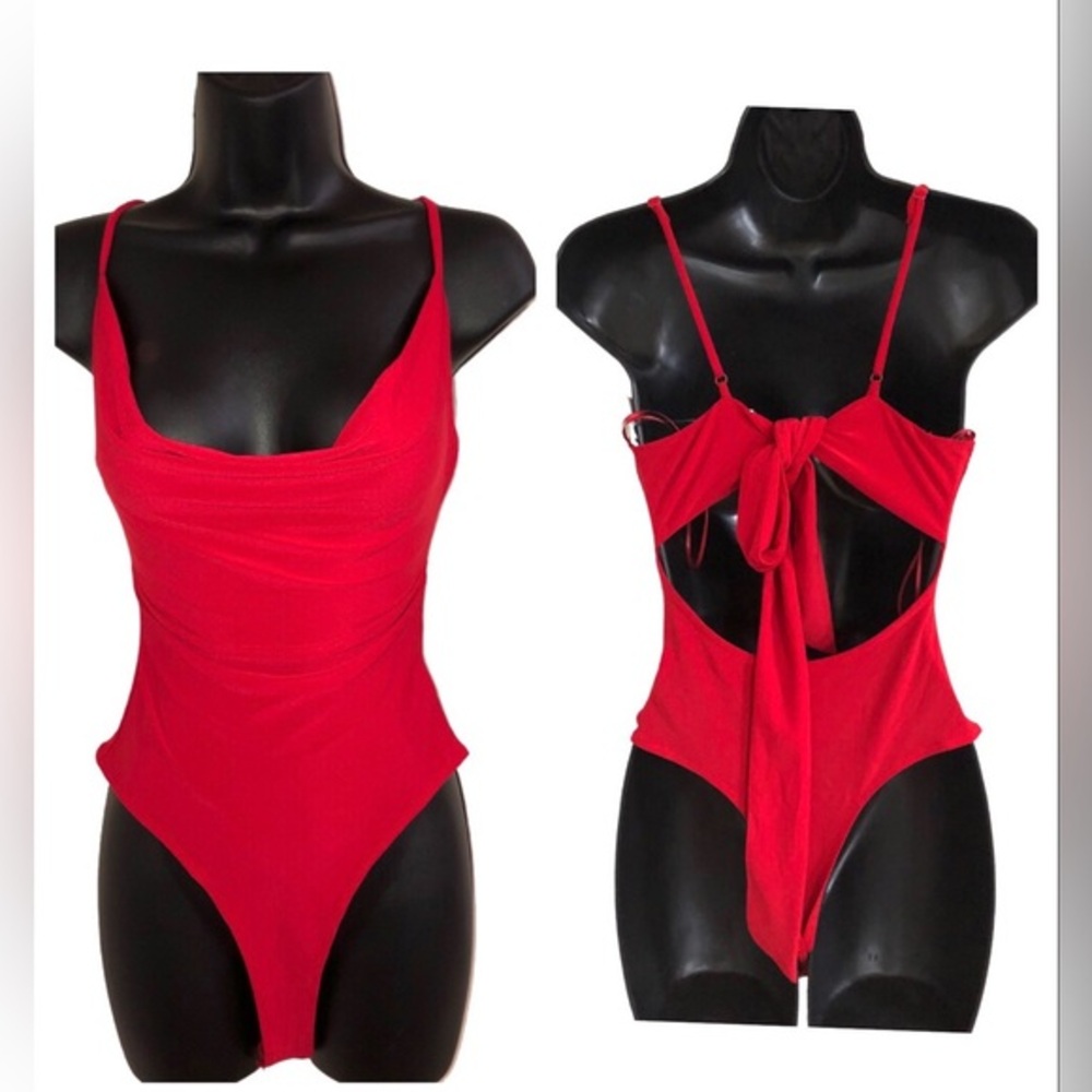 Red slinky stretch spaghetti strap low back‎ cowl neck back tie bodysuit size S